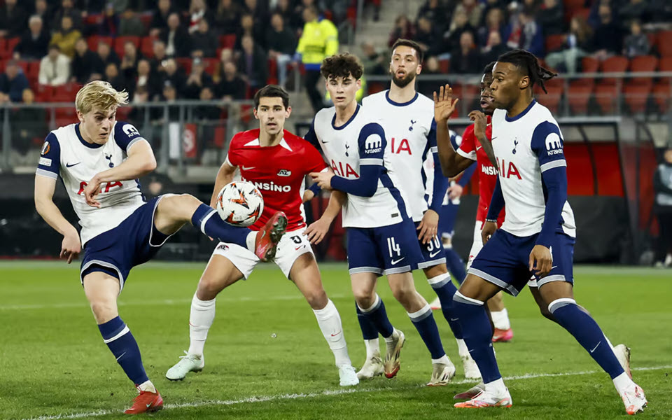 Tottenham vs AZ Alkmaar